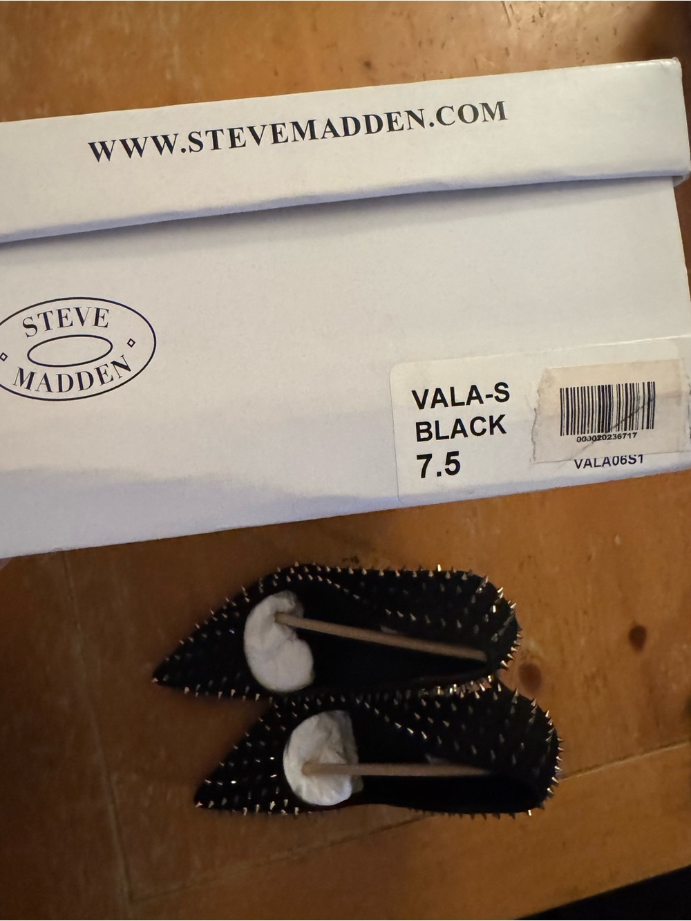 Steve Madden Black Vala S Studded Pointed-Toe Pumps - Picture 7 of 7